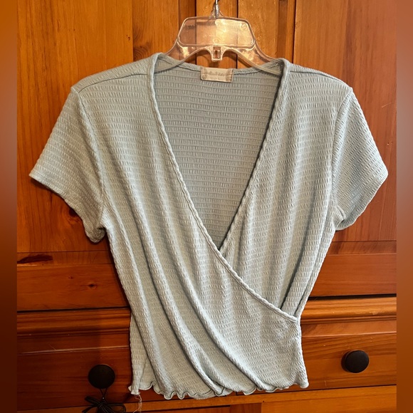 Stretch Crossover Top - Picture 1 of 3